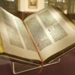 1200px Gutenberg Bible Lenox Copy New York Public Library 2009. Pic 01 700x438 1