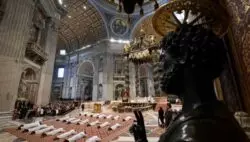 Ayer fueron ordenados 23 diáconos en la Basílica de San Pedro 2 Sin titulo 12