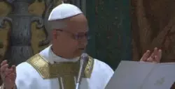 Papa Prevost: Que la Iglesia sea “arca de salvación, faro que ilumina las noches del mundo” 2 Sin titulo 12