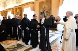 “Las órdenes religiosas expresan la belleza de los diversos carismas de la Iglesia”, subraya León XIV 4 Ordens religiosas expressam a beleza dos diversos carismas da Igreja ressalta Leao XIV 5