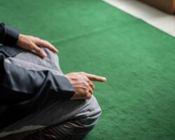 Medio italiano previene seriamente sobre el crecimiento del “islamocomunismo” 4 masjid pogung dalangan 9 udUYf0bbM unsplash