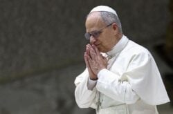 Papa reza pelas vitimas de tiroteio em escola catolica nos EUA