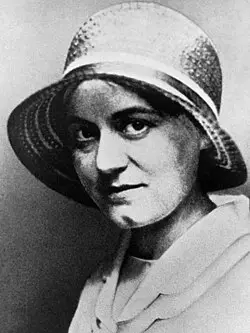 ¿Sabía usted que Santa Edith Stein llevó a Santo Tomás al alemán? Y otras cosas que usted no sabía… 2 Saint Edith Stein