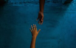 akhil nath EwREyNabbKc unsplash