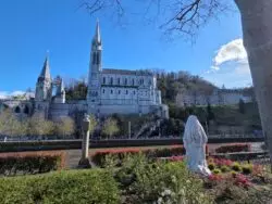 ¿“Alguna cosa está pasando en la Iglesia de Francia”? Sí, de muy bueno 2 6 4