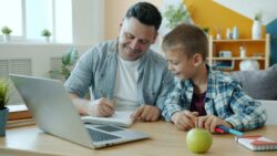 “Estado busca usurpar papel de los padres”: Fuerte crítica a plan de ministerio de educación polaco 2 7