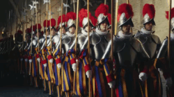 Las misiones secretas de la Guardia Suiza salen a la luz en documental de Famiplay 2 GUARDIA132456