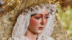 Rosto da Virgem de Macarena volta a seu esplendor original em Sevilha 1