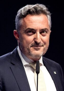 La anticatólica ‘cruzada’ de la izquierda en Francia 2 Stephane Ravier mars 2022 52104088648