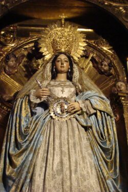 “Ven y muéstranos el camino de la salvación”: la historia de María de la O, la Virgen de la Espera 3 divina enfermera 1