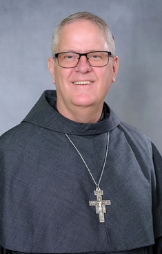 Feligrés pregunta al Obispo de Charlotte: “¿Qué le incomoda? - ¿Las prácticas tradicionales católicas?” 2 2