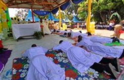 Ordenados 4 nuevos sacerdotes y 6 diáconos en Sudán del Sur 2 Sin titulo 6