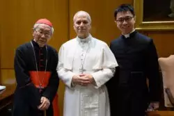 Cardenal Zen fue recibido por el Papa y habló fuerte en el Consistorio 2 cardenal zen y papa leon xvi the college of cardinals report