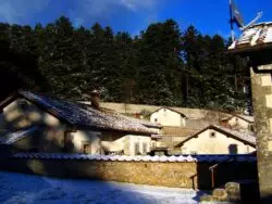 Prior general de los camaldulenses: el uso de internet sí representa un desafío para los monasterios 2 038 Eremo de la Camaldula Casas donde viven los eremitas