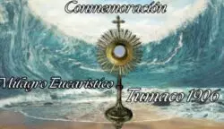 Una custodia con Santísimo, y en frente un tsunami: el milagro que salvó Tumaco 2 3 2