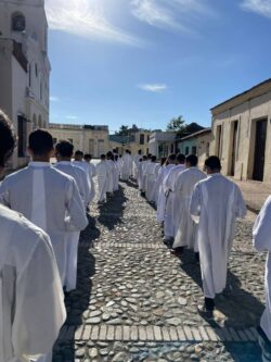 Obispos de Cuba advierten riesgo de caos y violencia si no se hacen cambios urgentes 2 5 1