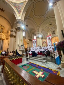 Grandioso lanzamiento de campaña “Paso a Paso, Caminando hacia la Pascua con María”, en Catedral de Bogotá 5 IMG 20260220 WA0098