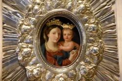 La Historia de la Virgen de la Confianza, para nunca desesperar – Hoy se celebra 2 Mater mea fiducia mea