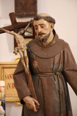 Cardenal Pietro Parolin: “El testimonio de San Francisco de Asís es una ‘terapia eficaz’” 1 09124 FL