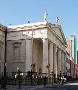En Irlanda, informe detecta significativo viraje hacia la fe entre los jóvenes 2 Dublin St. Marys Pro Cathedral at Marlborough Street 2012 09 28