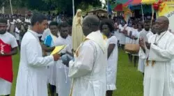 Floreciente misión de la Congregación de la Santa Cruz en Papúa Nueva Guinea, el extremo del mundo 2 1 13