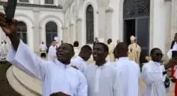 Aumenta el número de vocaciones sacerdotales y religiosas en África y Asia 2 1 16