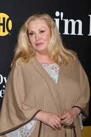 Cathy Moriarty tras 30 años en Hollywood: “Era tan solitario que recurrí a la oración” 2 cathy123456