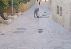 Fue detenido el hombre que agredió brutalmente a religiosa francesa en Jerusalén 3 5