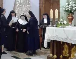 Sor Inmaculada, la monja más joven del mundo, muere a sus 81 años tras una vida consagrada desde los 3 años 2 Bodas de Diamante de Sor Inmaculada 6