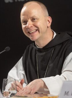 Obispo de Trondheim habla de la vida cristiana en la era digital: “las cosas grandes llevan tiempo” 2 ErikVarden24