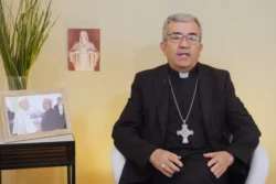 Fuerte reflexión de Mons. Argüello sobre política y verdad: “El César no es Dios” 2 arguello vall 1777644011
