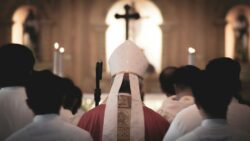 Crisis silenciosa: la escasez de sacerdotes católicos en Estados Unidos, en cifras 2 jomarc nicolai cala CBCs07yV7j8 unsplash