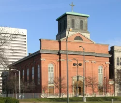 Los jesuitas de EE. UU. y Canadá reducen el número de casas de formación 2 1280px Saints Peter and Paul Church Detroit MI