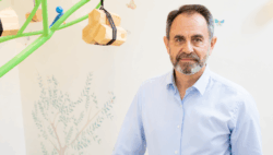 “El final de la vida de un niño es sagrado”: el médico que acompaña con amor los últimos días de cientos de pequeños 2 ChatGPT Image 27 jul 2026 05 37 29 p.m