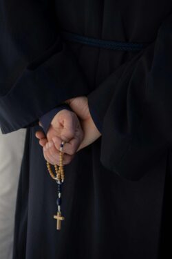 Número de sacerdotes sigue cayendo, pero más lento - África crece 2 ben michel 6OHt0 PGqco unsplash