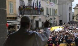 Ángelus del Papa: El Reino de Dios llama a todos a una profunda renovación 2 papa angelus vatican media 700x415 1