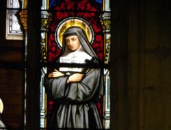 Santa Juana de Chantal, madre, la guían espiritualmente dos santos, funda comunidad contemplativa 2 3 2