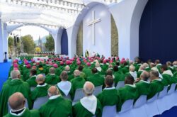 Papa en Lourdes: Unirse a la pasión de Cristo, por la oración y conversión, y ser misioneros de esperanza 4 5