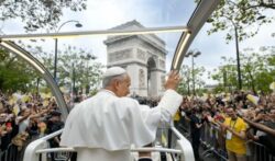 ¿“Efecto León” en Francia? - Primeros indicios en las parroquias 2 LeaoXIV franca vatican media 700x411 1
