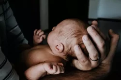 En el Día del Nasciturus, Obispos de Brasil afirman que “la vida es un don de Dios” y debe ser protegida “en todas sus etapas” 2 Rechazo al aborto en Guernsey Gaudium Press